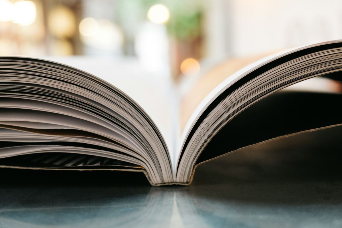 Zusammen ein Buch lesen! Hast du Lust?